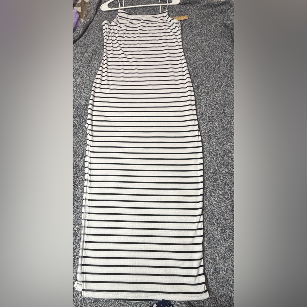 NWT Elegant Black and White Striped Dress XL - Picture 2 of 9